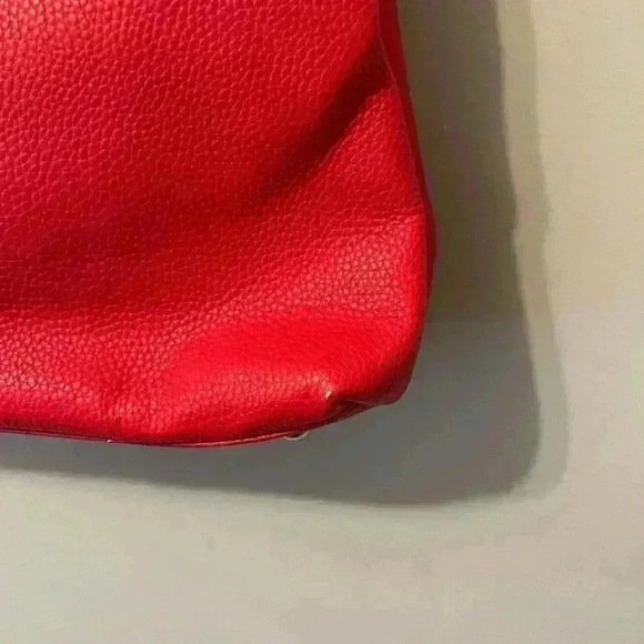 Sam Edelman Ruby Red Satchel/Crossbody w/Bamboo
Style Handle - Picture 10 of 16